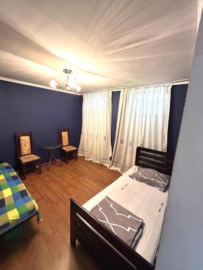 ティビリシBooboo Flat In Italian Yardアパートメント エクステリア 写真